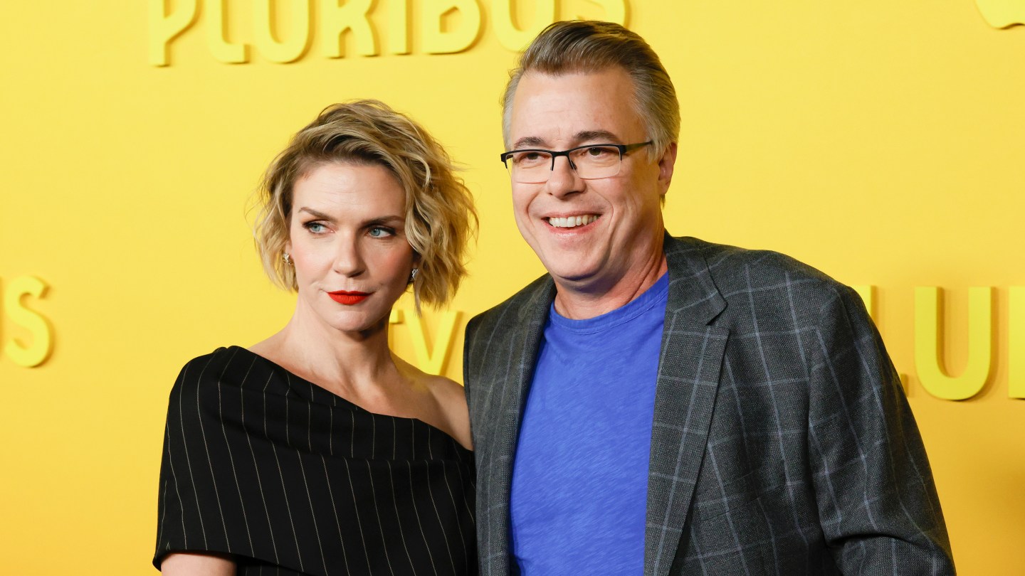 Vince Gilligan estava cansado de escrever bandidos, então criou ‘Pluribus’