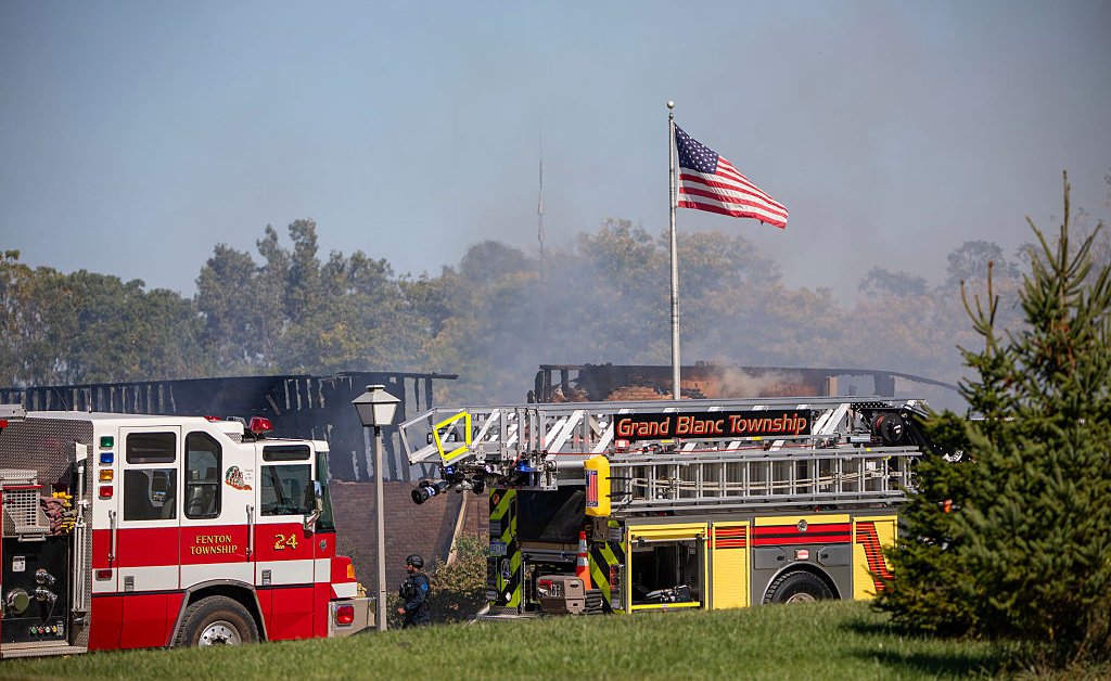 Ninguém deveria ter que sobreviver a um tiroteio em uma igreja