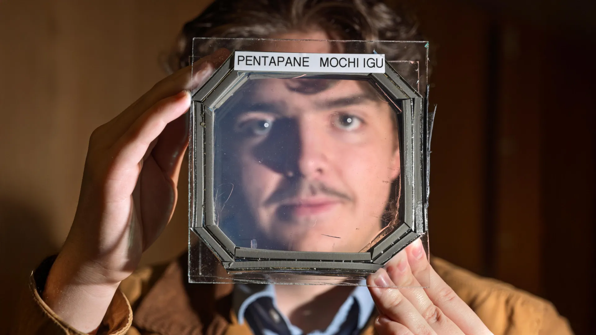 Um novo material claro pode tornar as janelas supereficientes