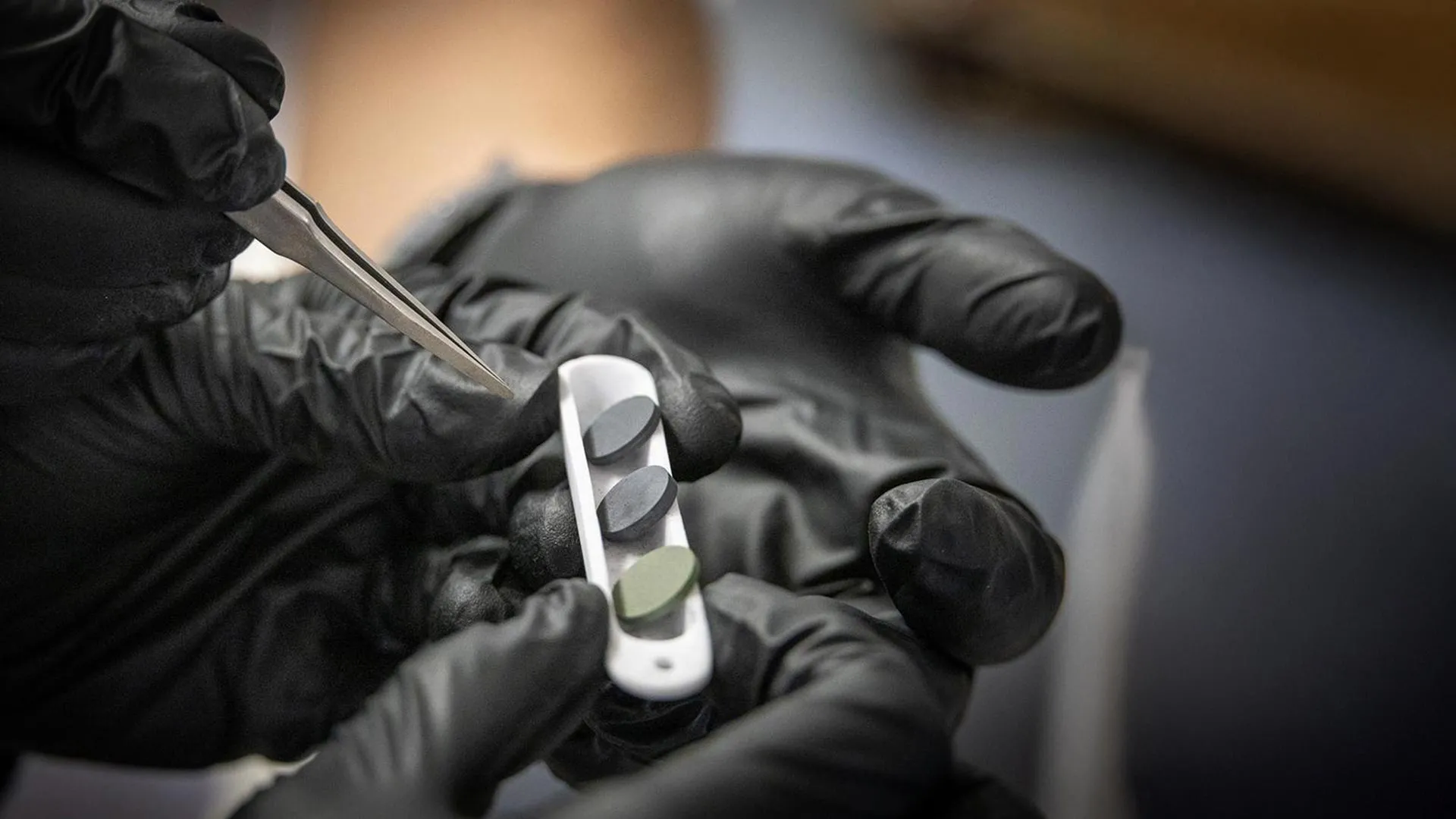 Um simples hack de oxigênio cria 7 novos materiais cerâmicos