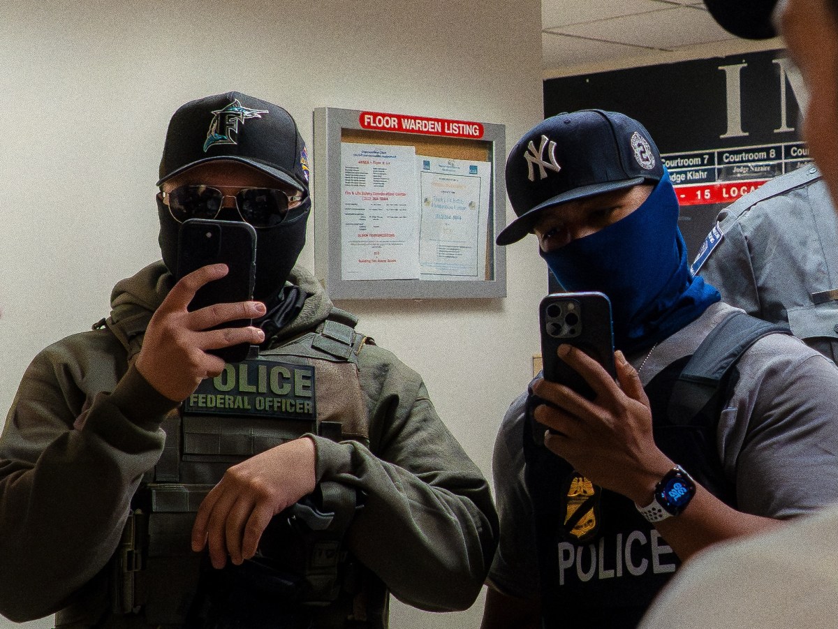 Here's the tech powering ICE's deportation crackdown 